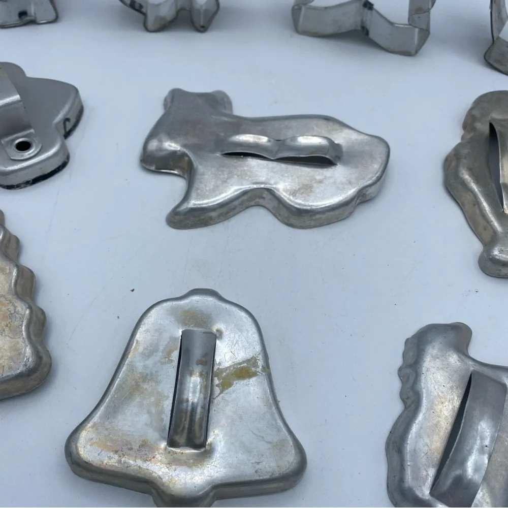 VTG Lot Of 10 Aluminum Metal Cookie Biscuit Cutters Santa Tree Angel Rabbit Bell